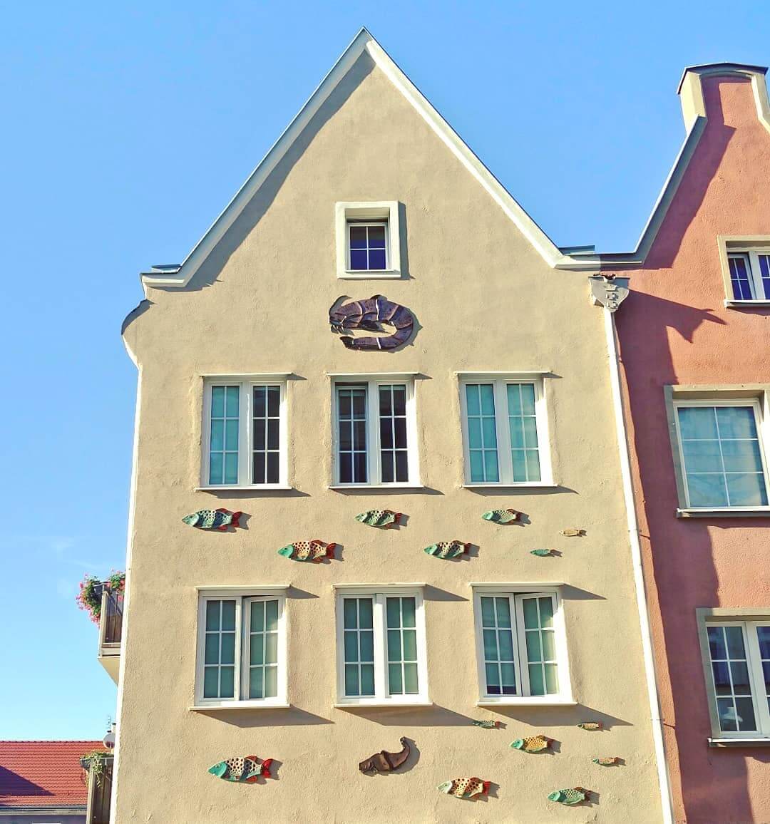 View of Gdansk Sealife Rowhouse Photo